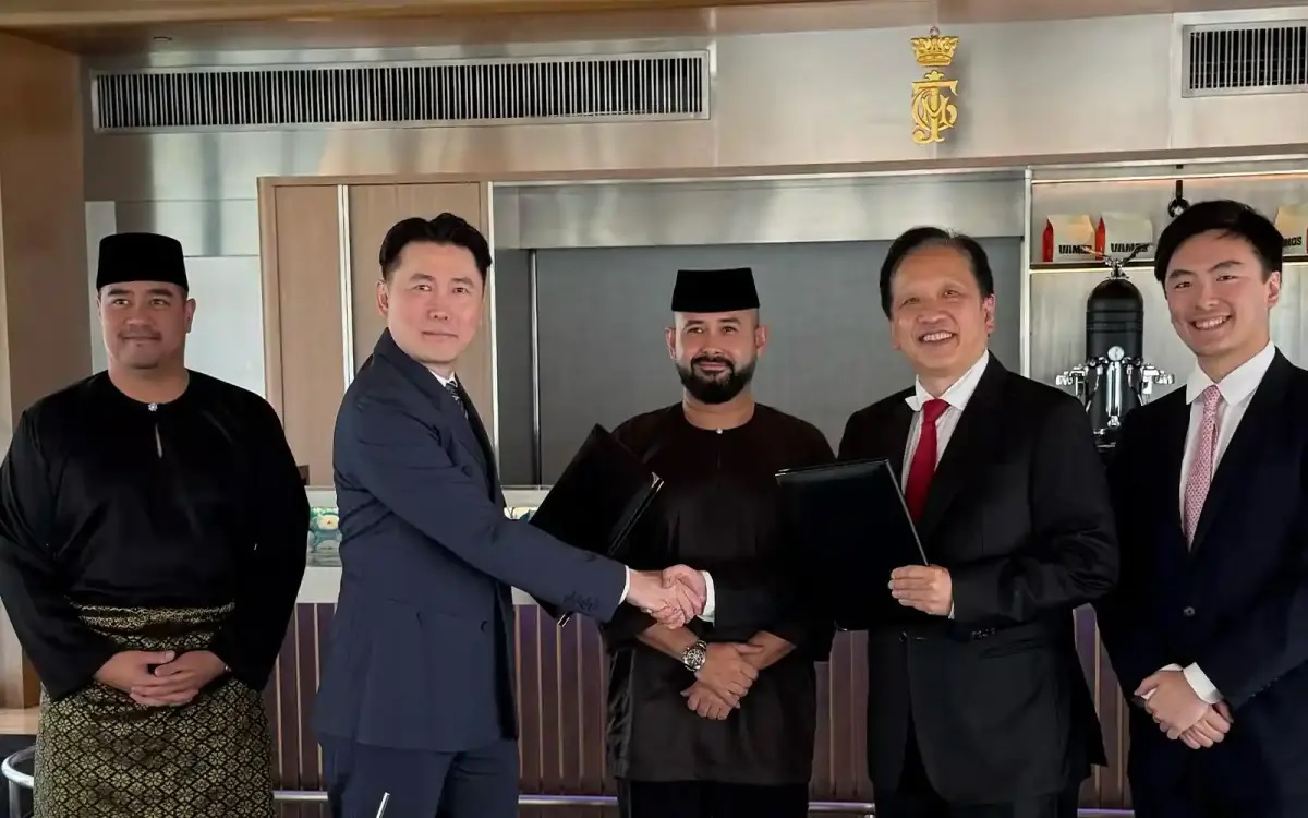 Tunku Ismail hadir majlis perjanjian kerjasama BA Group, YTL bangunkan infrastruktur fiber generasi baru