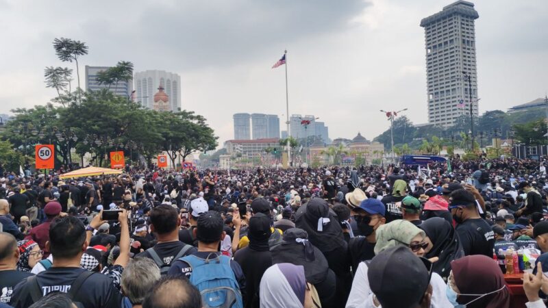 Perhimpunan Turun Anwar: Isyarat politik yang kuat kepada PM atau sekadar retorik jalanan?