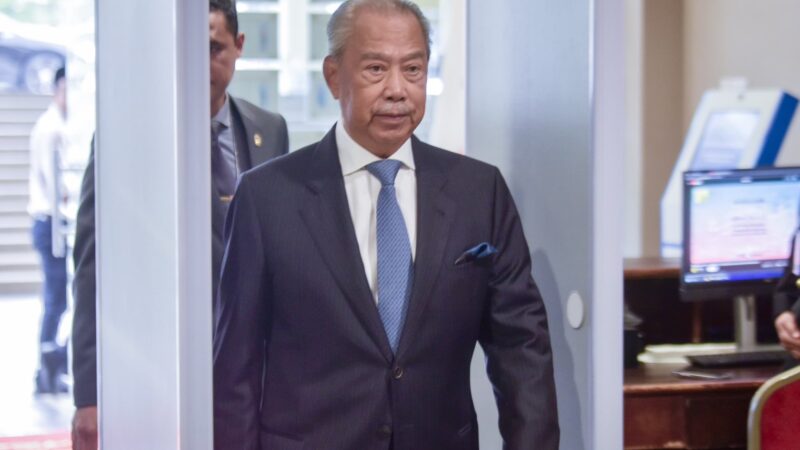‘‘’Kenyataan itu tak benar sama sekali!’’ – Muhyiddin mahu Anwar minta maaf