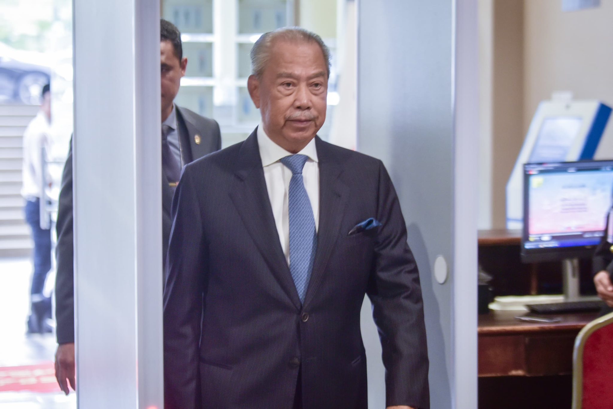 ‘‘’Kenyataan itu tak benar sama sekali!’’ – Muhyiddin mahu Anwar minta maaf