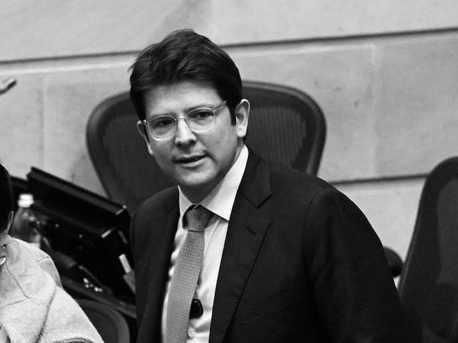 Calon Presiden Colombia meninggal dunia selepas dua bulan ditembak