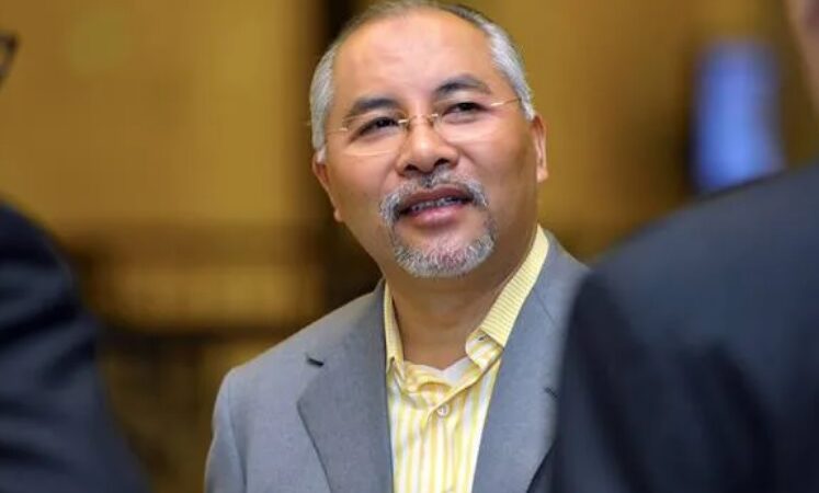 Khir Toyo sah sertai Bersatu. “UMNO akan terus jadi parti suplemen jika terus menyorok di bawah ketiak PH”