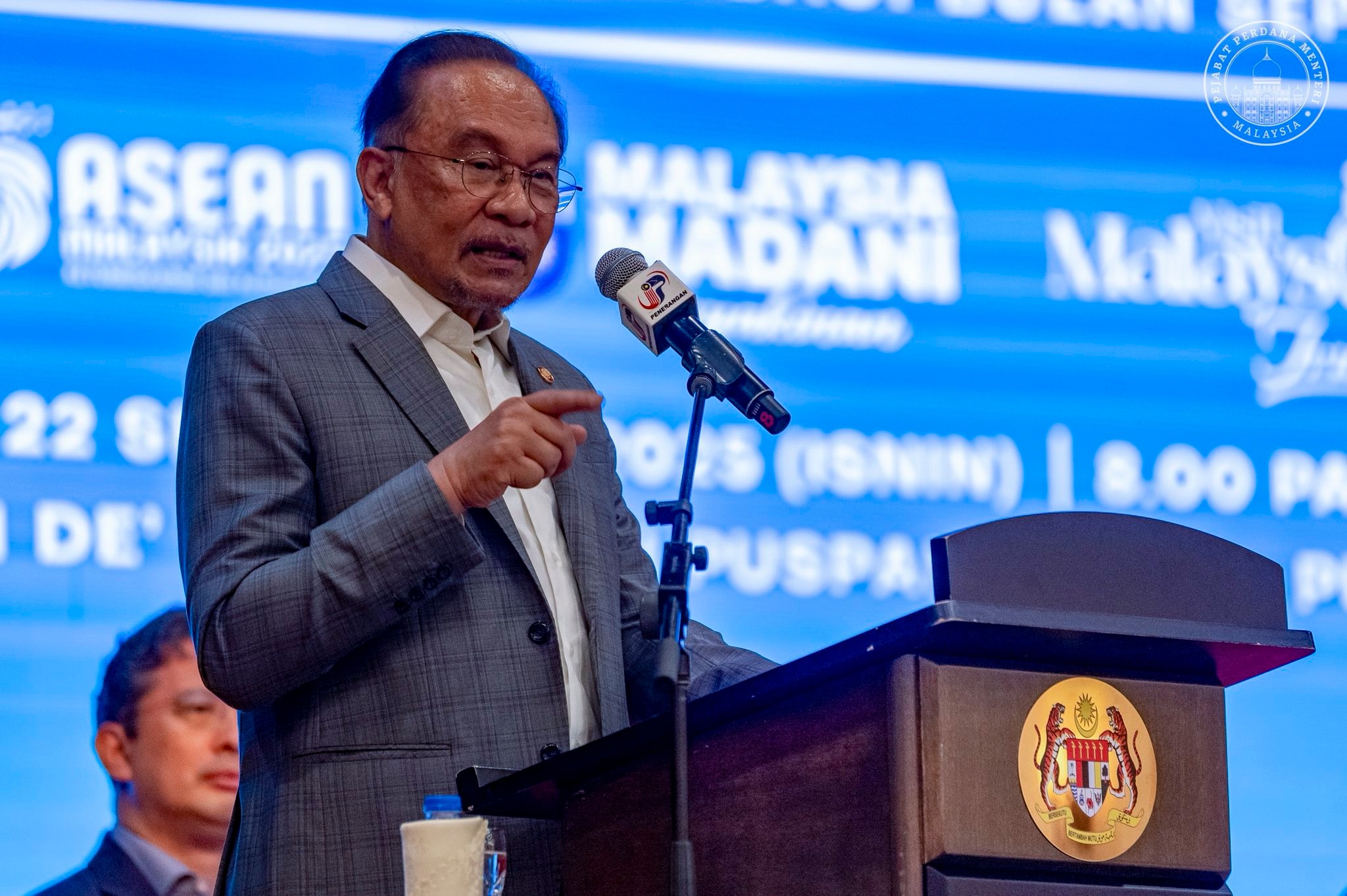 Malaysia satu-satunya negara perkenal subsidi minyak ketika ketidaktentuan ekonomi – PM