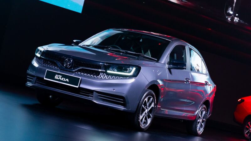 Proton Saga baru dilancarkan, bukan sekadar ‘facelift’ — harga bermula RM37,990