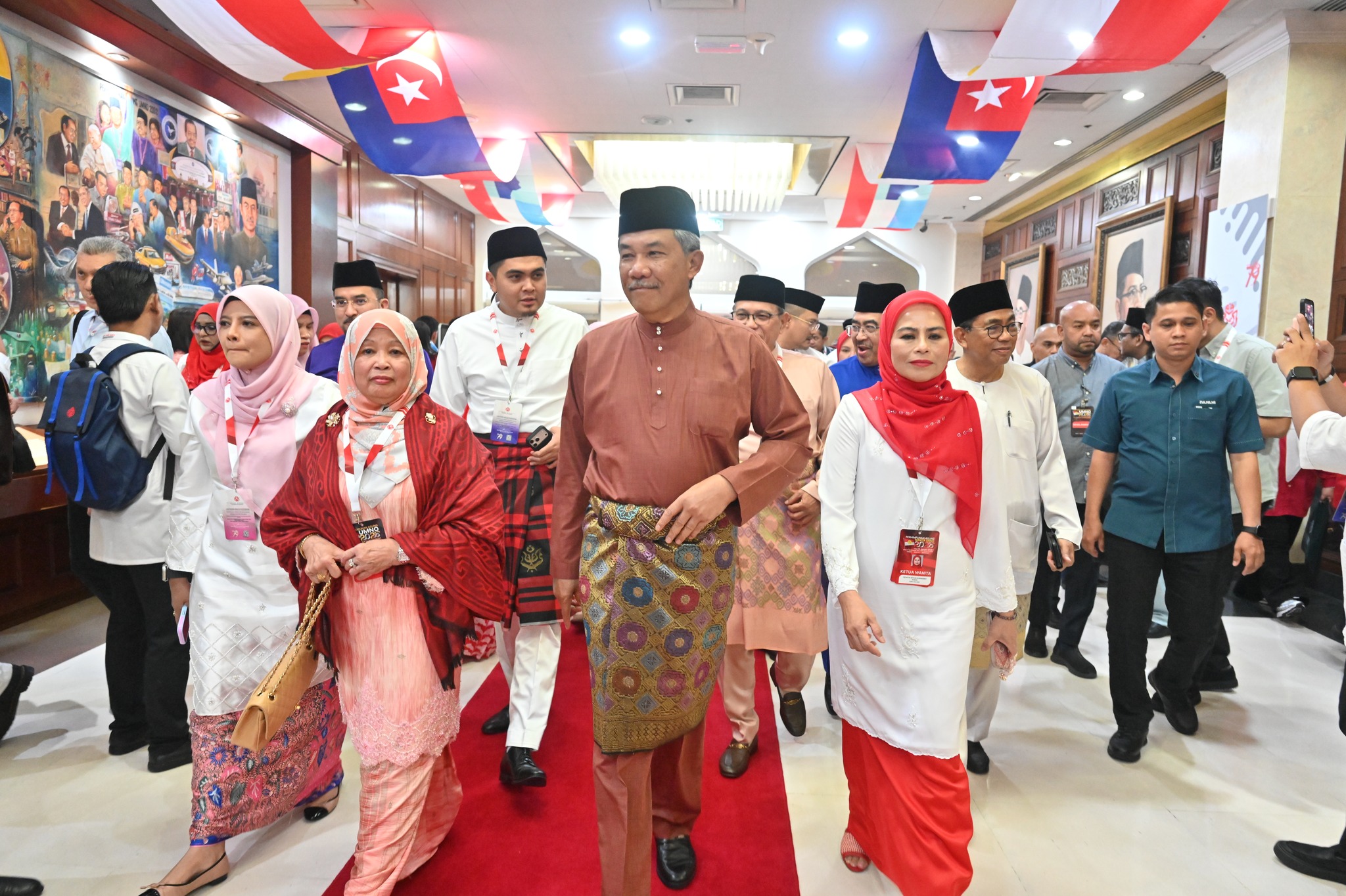 UMNO tidak pernah bersama DAP, hanya ‘bekerjasama’ menguruskan negara – Tok Mat