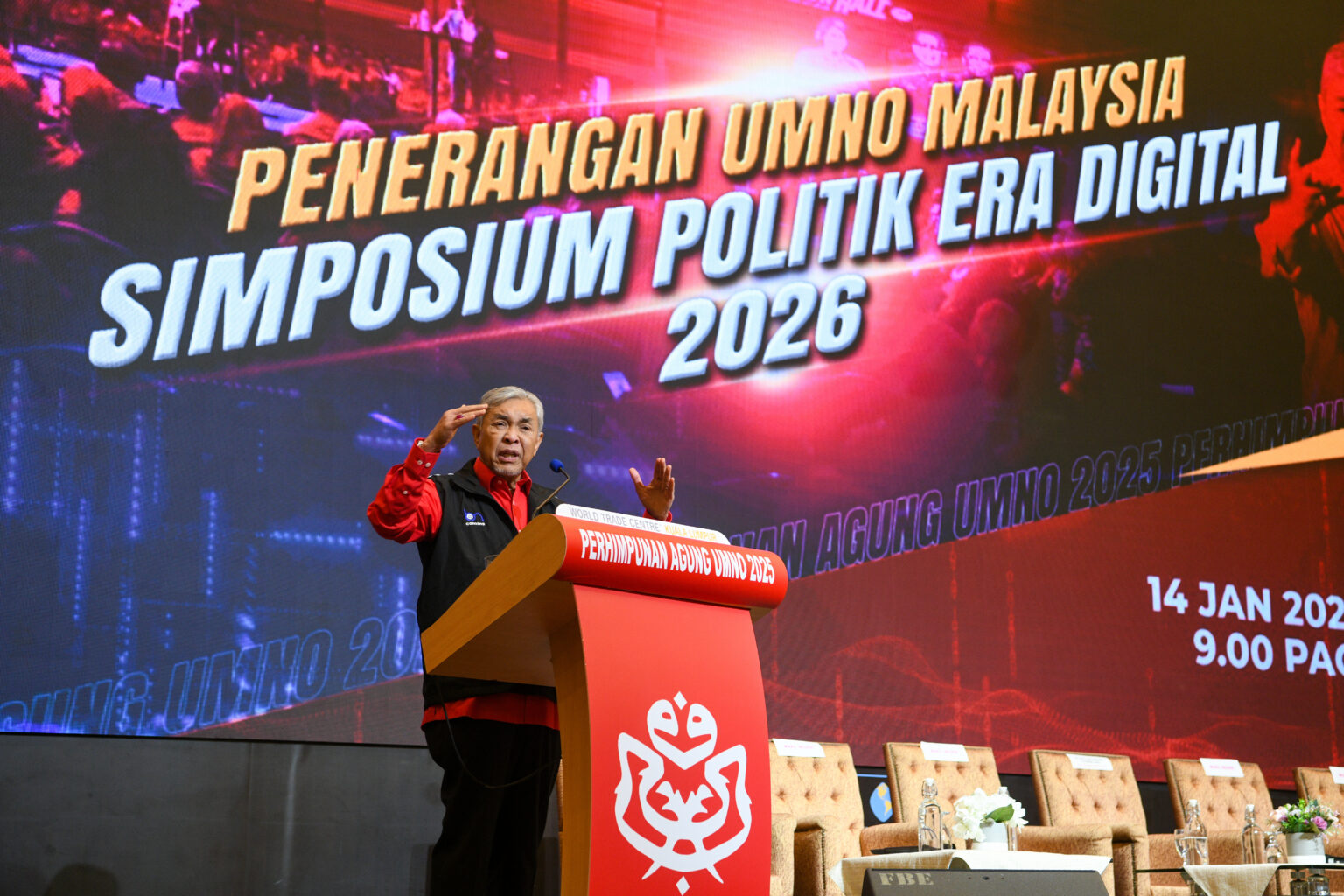 Guna media sosial, strategi komunikasi lisan tidak lagi berkesan – Zahid